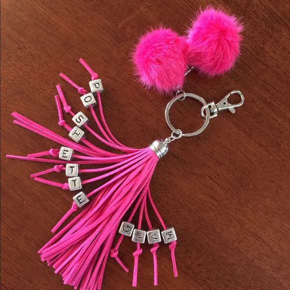 ❤️Poshette Glam keychain❤️ - Picture 3 of 3
